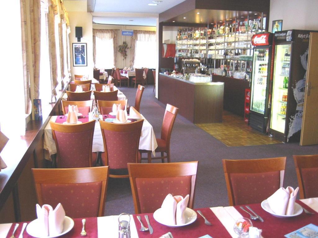 Hotel Grand 탄발트 외부 사진